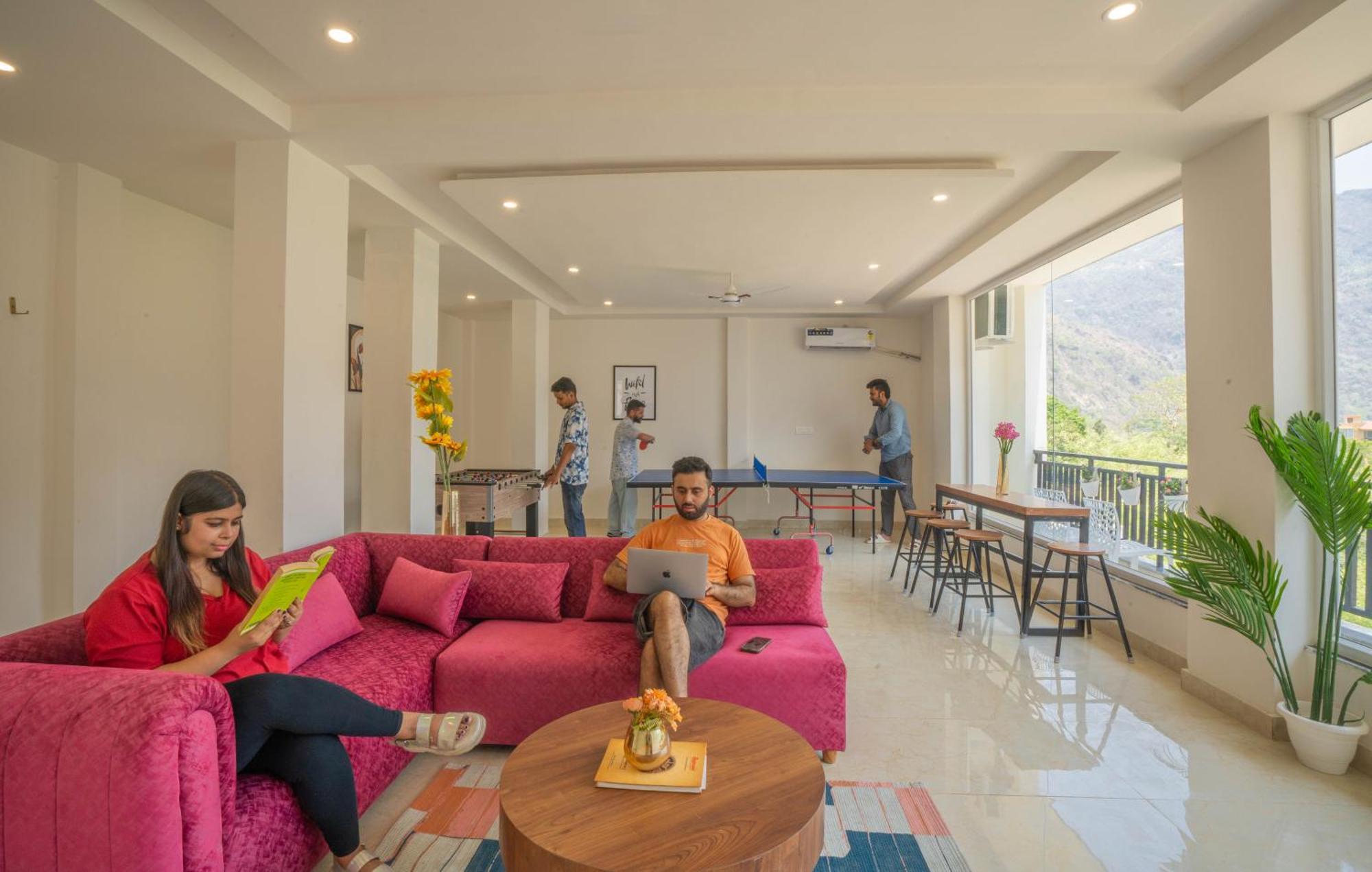 Perfectstayz Alpine Near Laxman Jhula Rishīkesh Buitenkant foto
