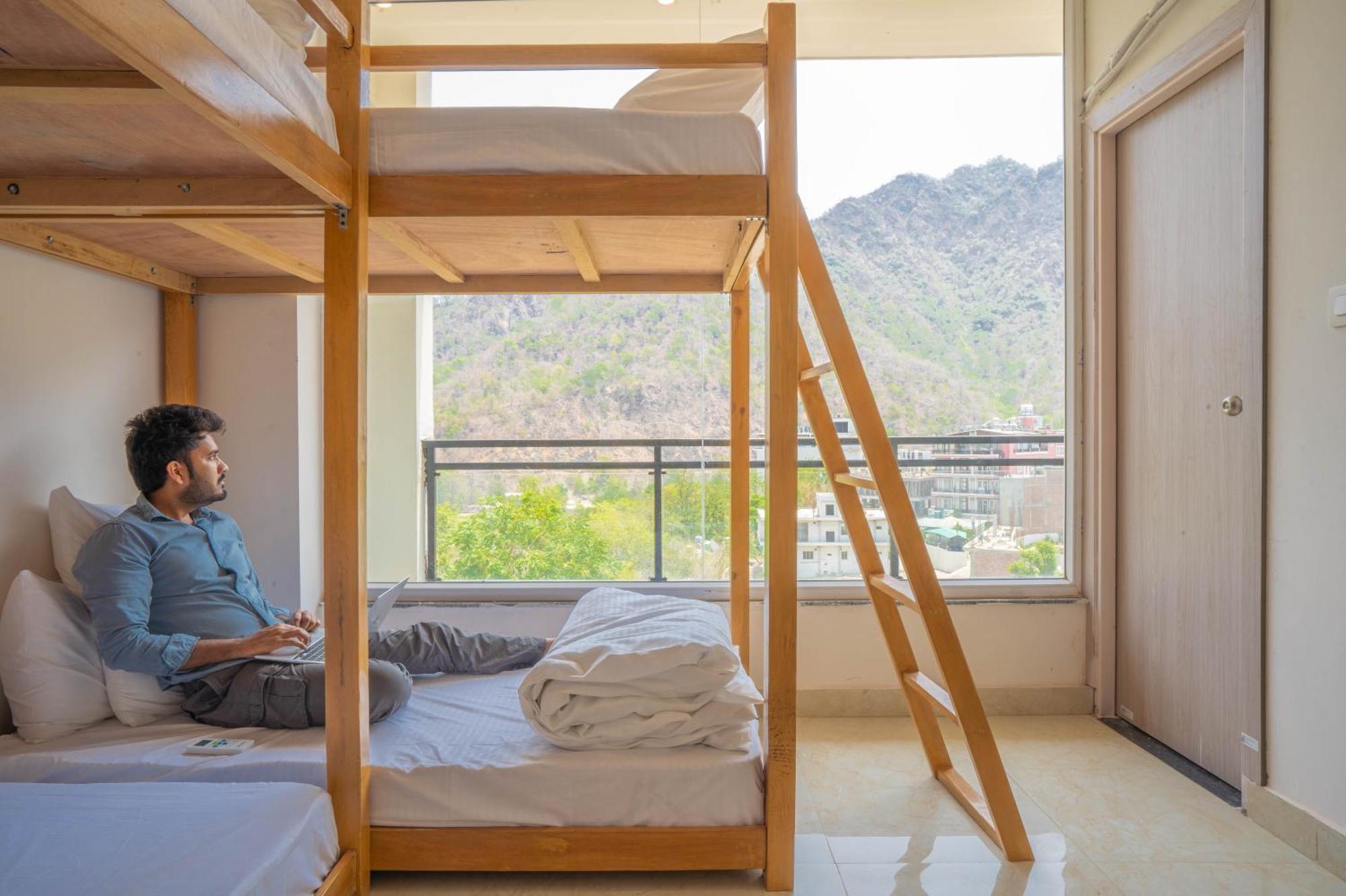 Perfectstayz Alpine Near Laxman Jhula Rishīkesh Buitenkant foto